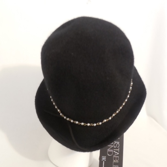 Inc International Concepts Packable Faux Pearl Cloche Hat - Picture 6 of 6